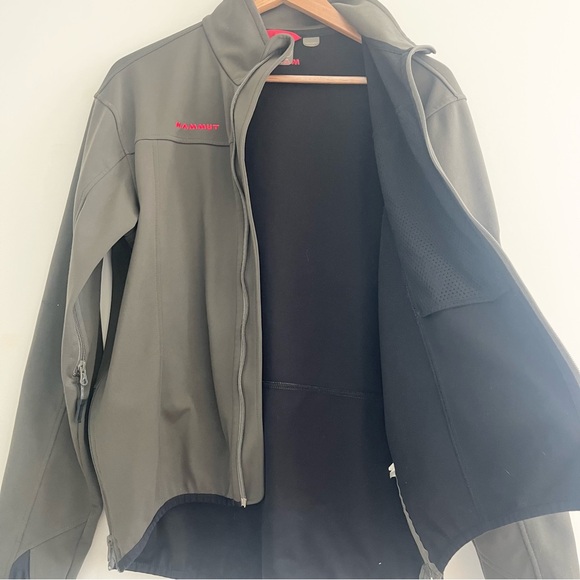 Vintage Mammut Windstopper Full Zip Jacket with Zippers Thumb Holes Hi Lo Hem M - Picture 8 of 13